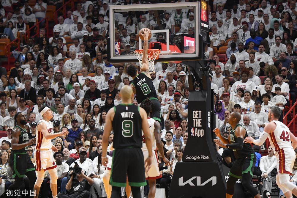 在最新一期 在最新一期