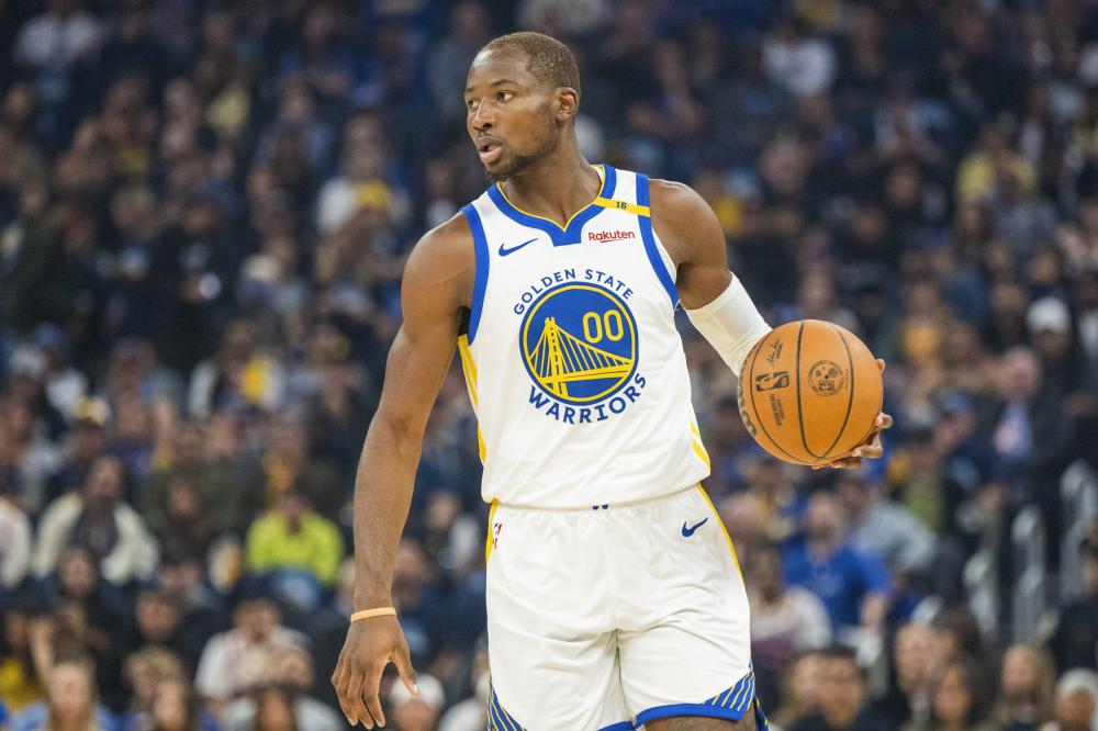 侧重于防守 侧重于防守