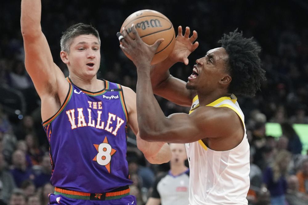 中表现亮眼 中表现亮眼