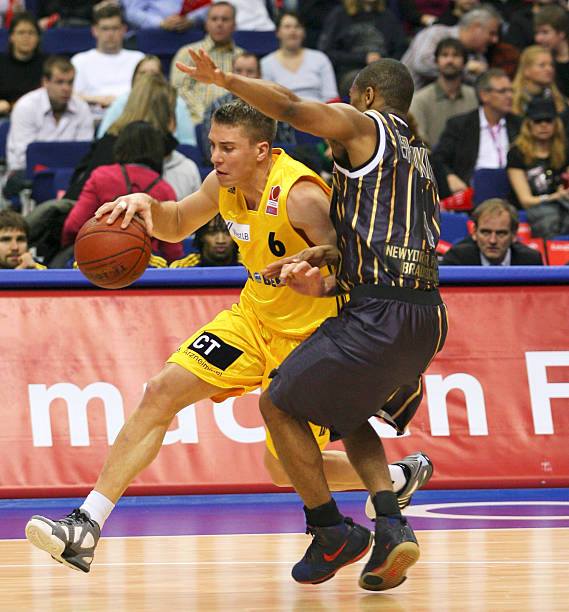 包括努涅斯 包括努涅斯